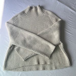 H&M Cream cropped Rib-knit sweater